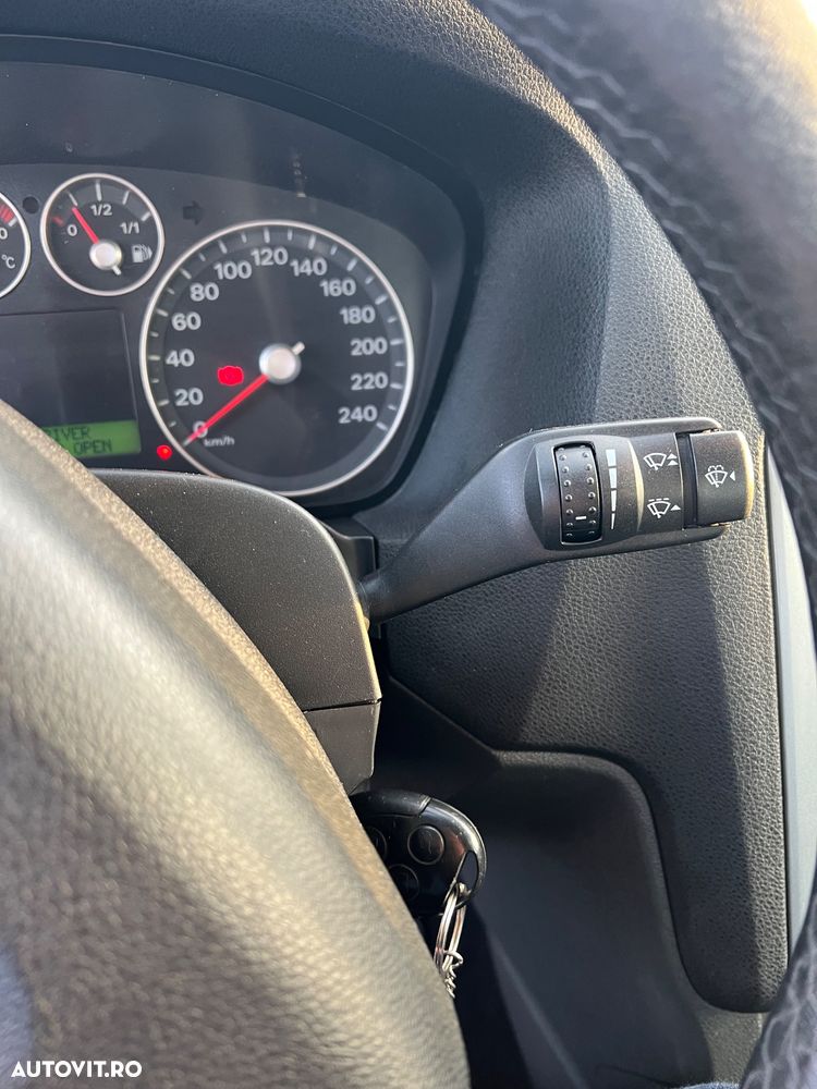 Ford Focus 1.8 TDCi Anniversary - 24