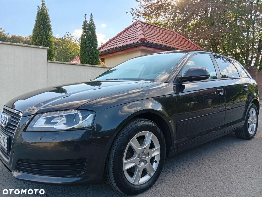 Audi A3 Sportback 1.4 TFSI S tronic Attraction - 1