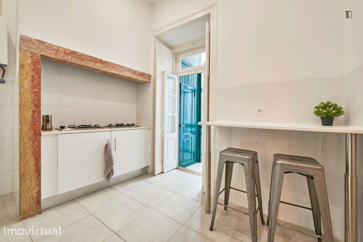 Quarto - localizado em Arroios Lisbon - Grande imagem: 4/33