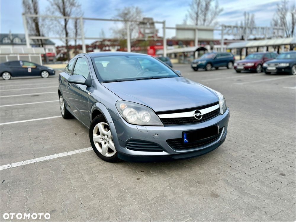 Opel Astra 1.8 Sport - 1