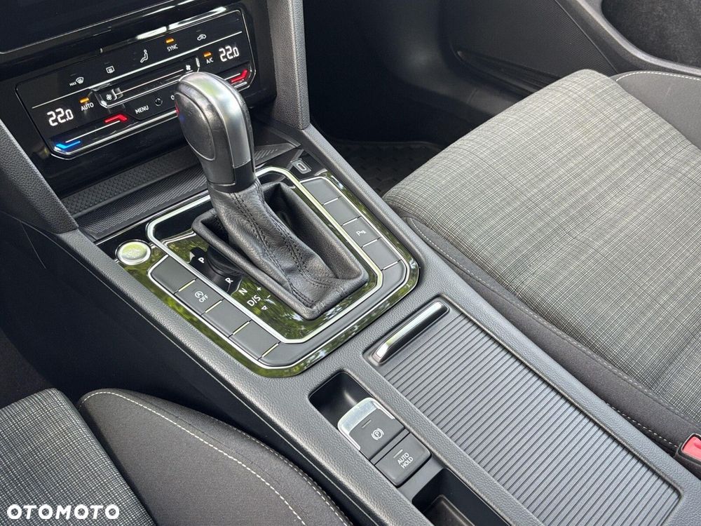 Volkswagen Passat Variant - 29