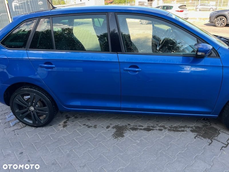 Skoda RAPID Spb 1.2 TSI Ambition - 19