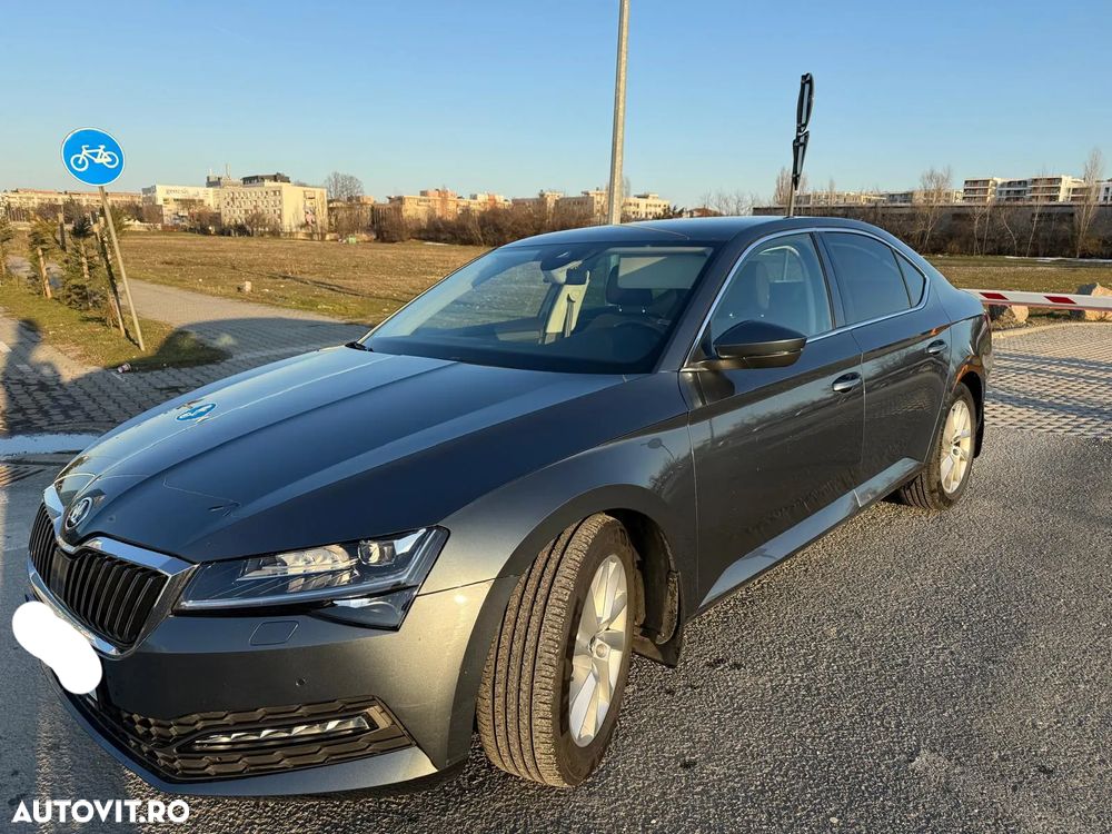 Skoda Superb 2.0 TDI DSG Ambition - 6