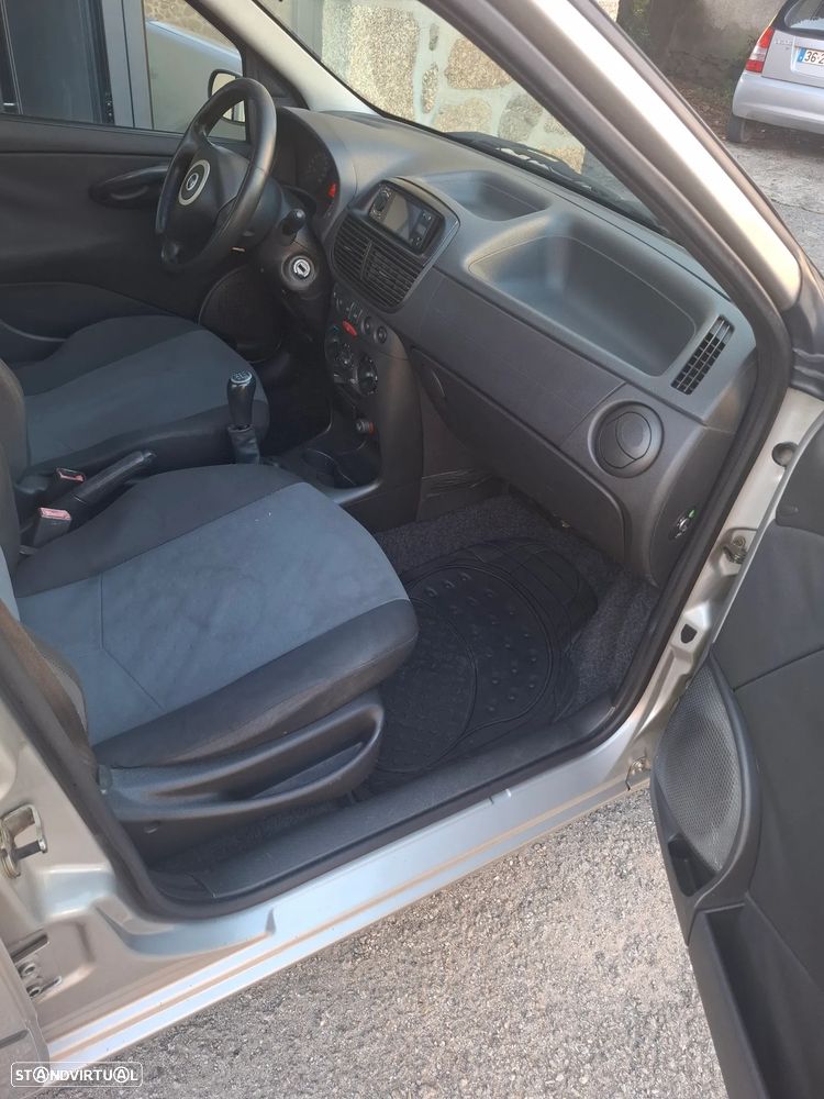Fiat Punto 1.3 Multijet - 7