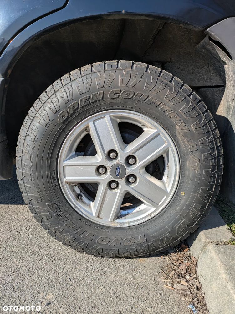 Ford Escape 2.3 XLS - 8