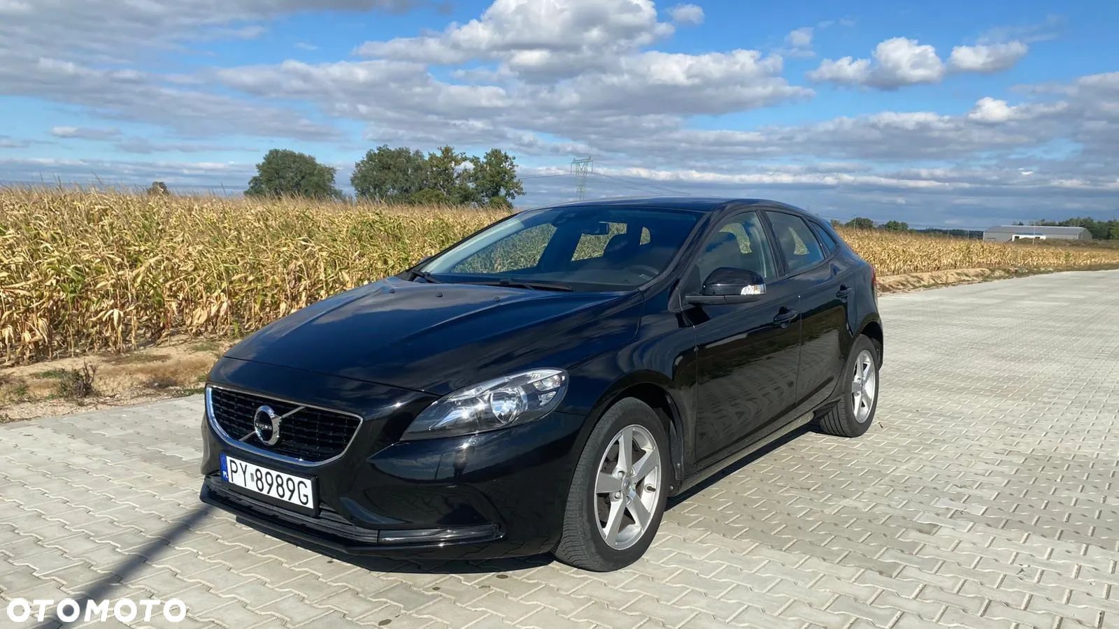 Volvo V40 D2 Drive-E Dynamic Edition - 1