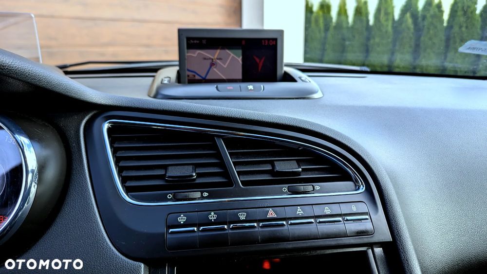 Peugeot 5008 1.6 THP Business Line 7os - 34