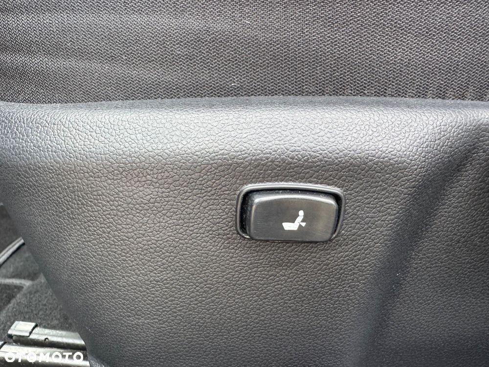 Kia Ceed 1.6 GDI Fifa World Cup Edition - 27