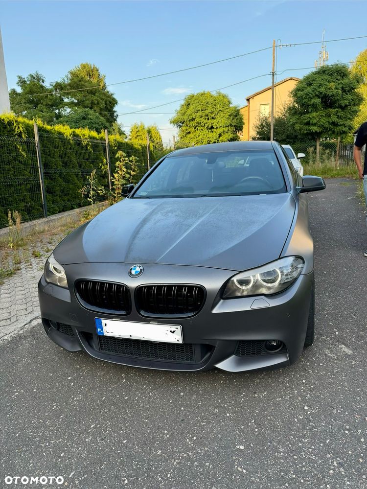 BMW Seria 5 528i xDrive - 7
