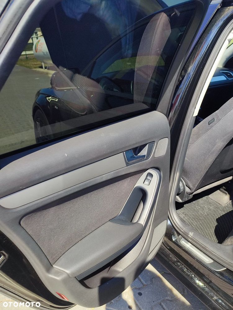 Audi A4 Limousine 2.0 TDI DPF Attraction - 22