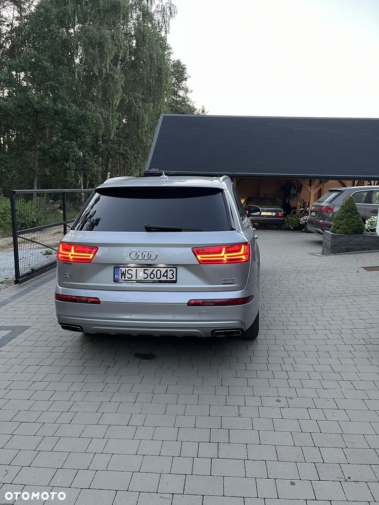 Audi Q7 - 2