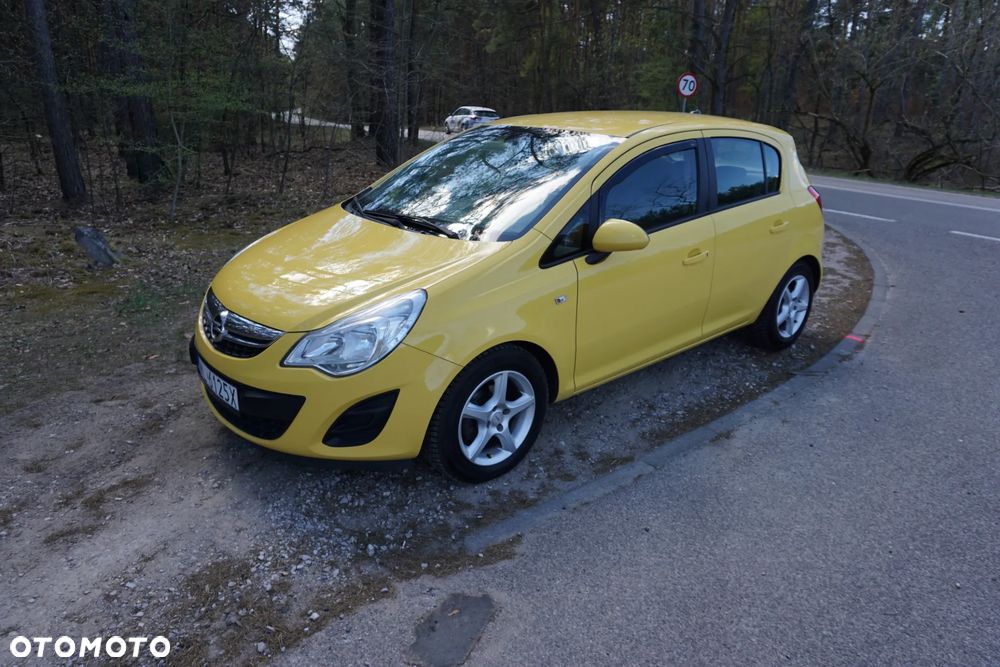 Opel Corsa - 16