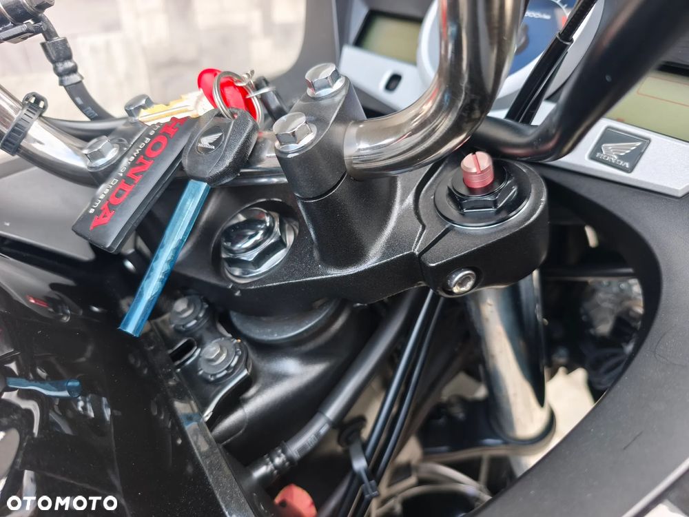 Honda CBF - 20