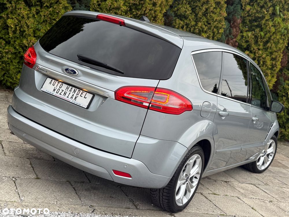 Ford S-Max - 10