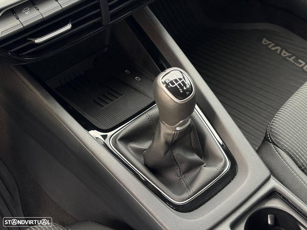 Skoda Octavia Break 2.0 TDI - 26