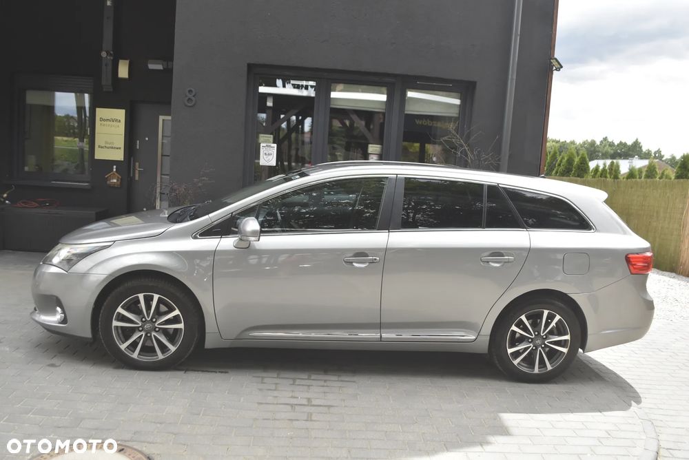 Toyota Avensis 2.2 D-4D Prestige Premium - 19