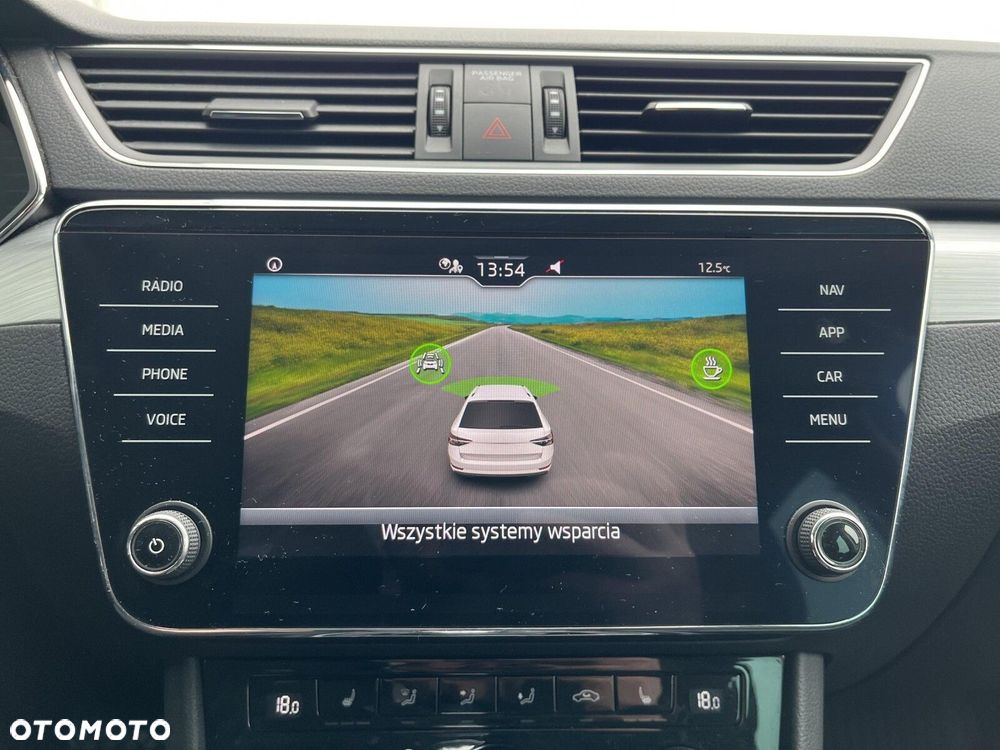 Skoda Superb 1.5 TSI Ambition DSG - 22