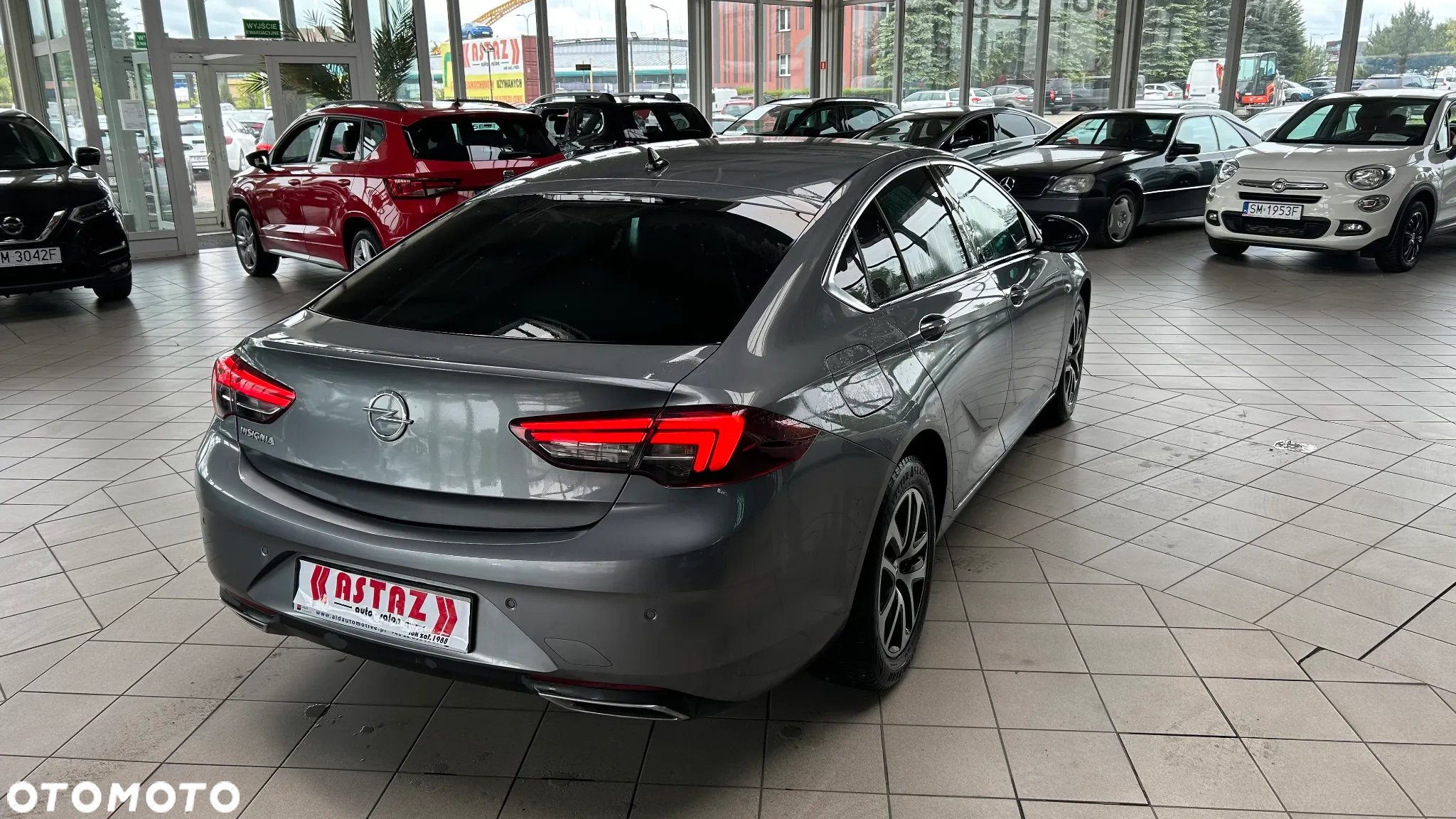 Opel Insignia 2.0 CDTI Elegance S&S - 13