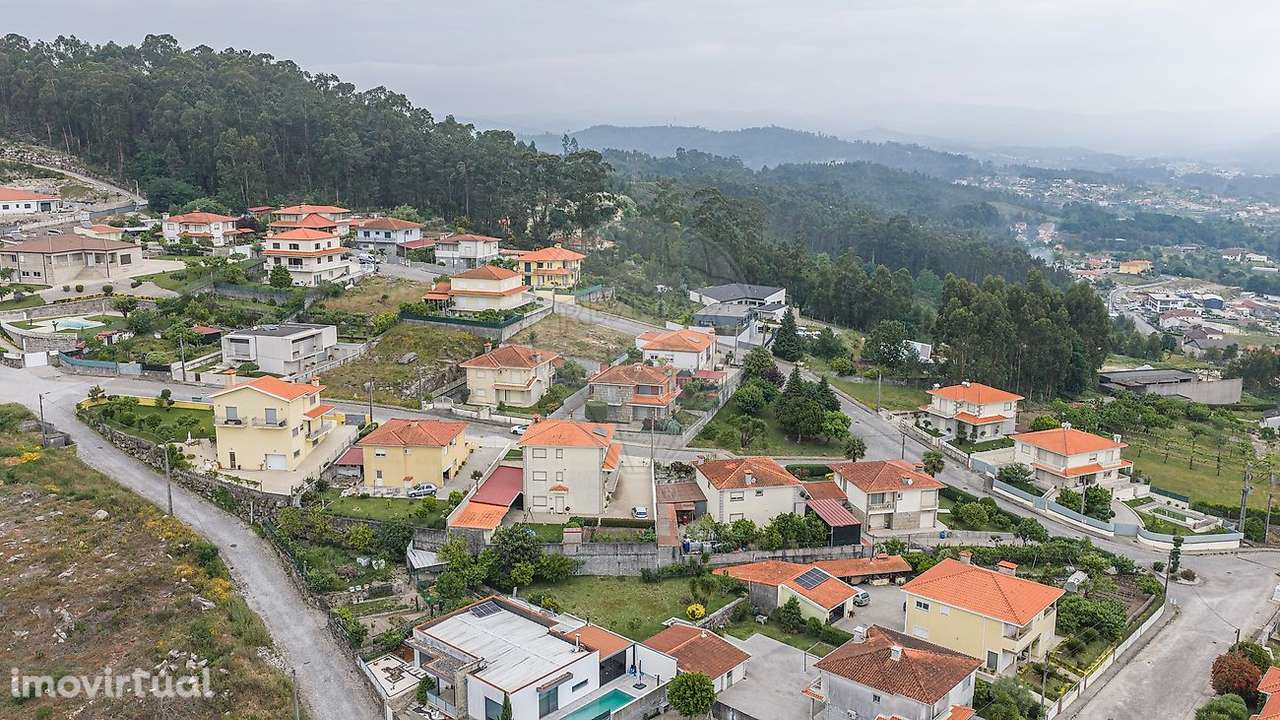 Moradia T4 para venda - Grande imagem: 3/39