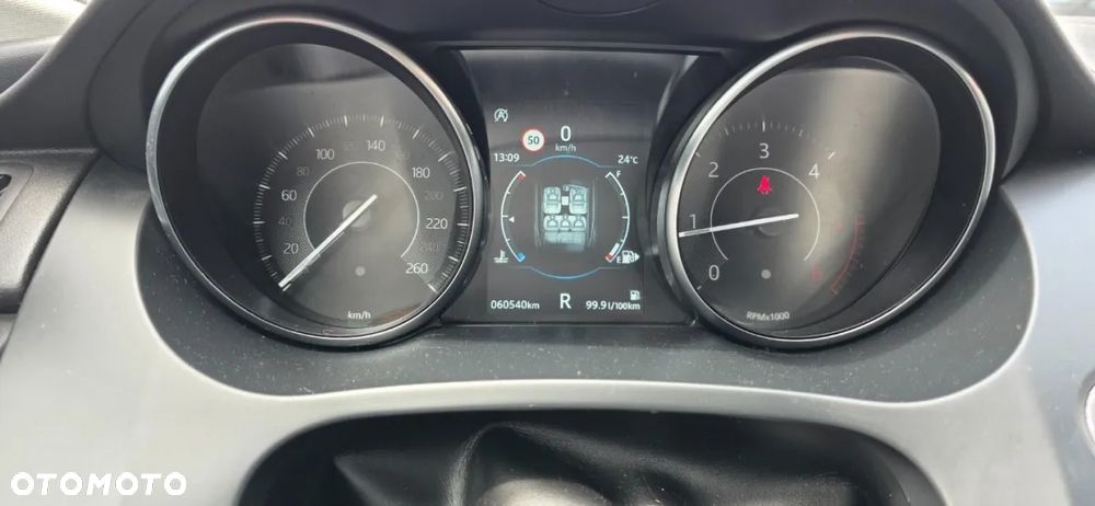 Jaguar E-Pace - 14