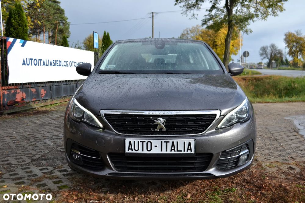 Peugeot 308 2020 photo 3