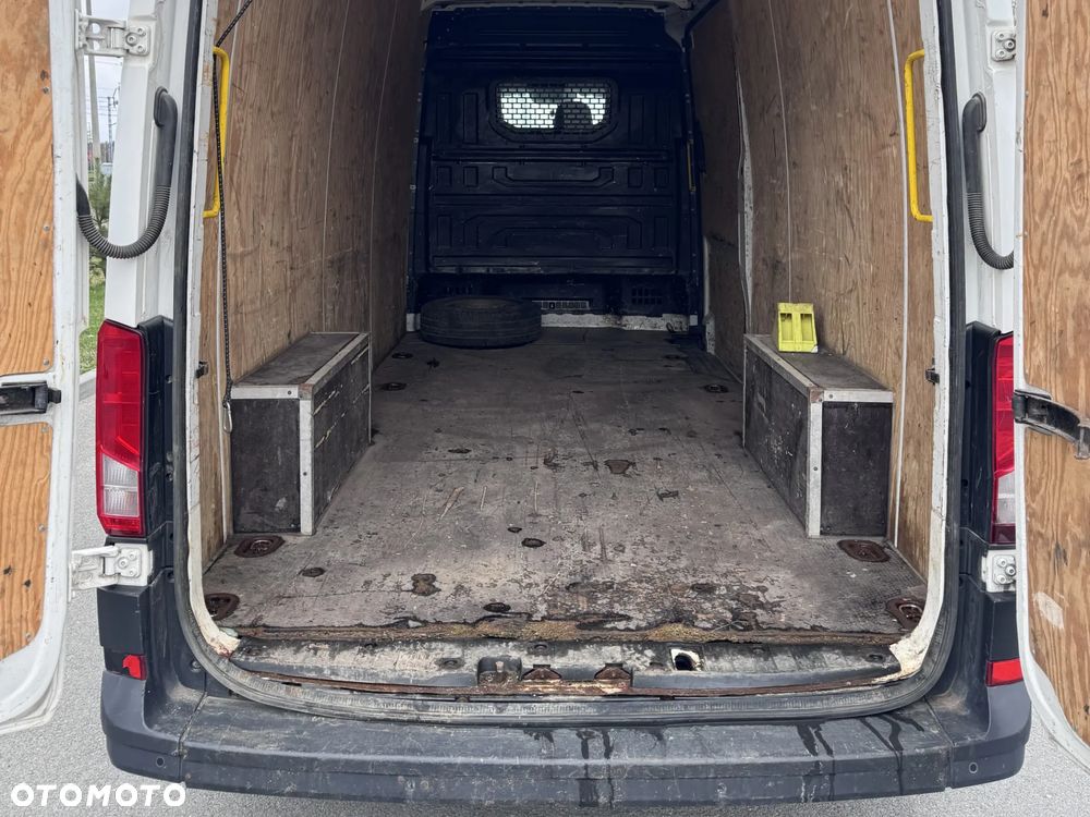 Volkswagen CRAFTER - 13