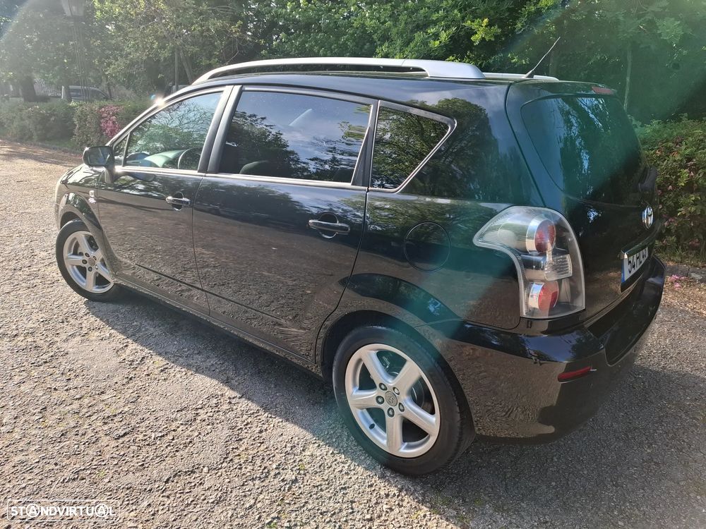 Toyota Corolla Verso 2.2 D-4D Sol - 5
