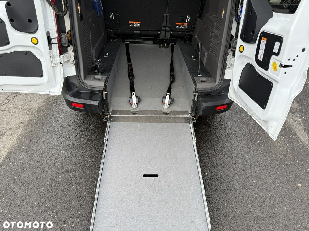 Ford Tourneo Connect 1.5 EcoBlue Start-Stop Titanium - 3