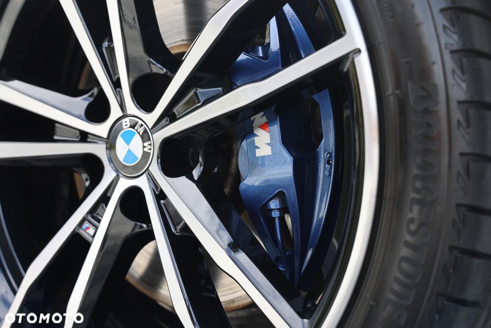 BMW Seria 3 330i xDrive M Sport - 13