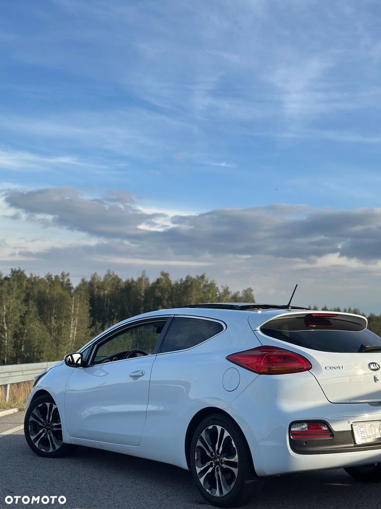 Kia Ceed - 6