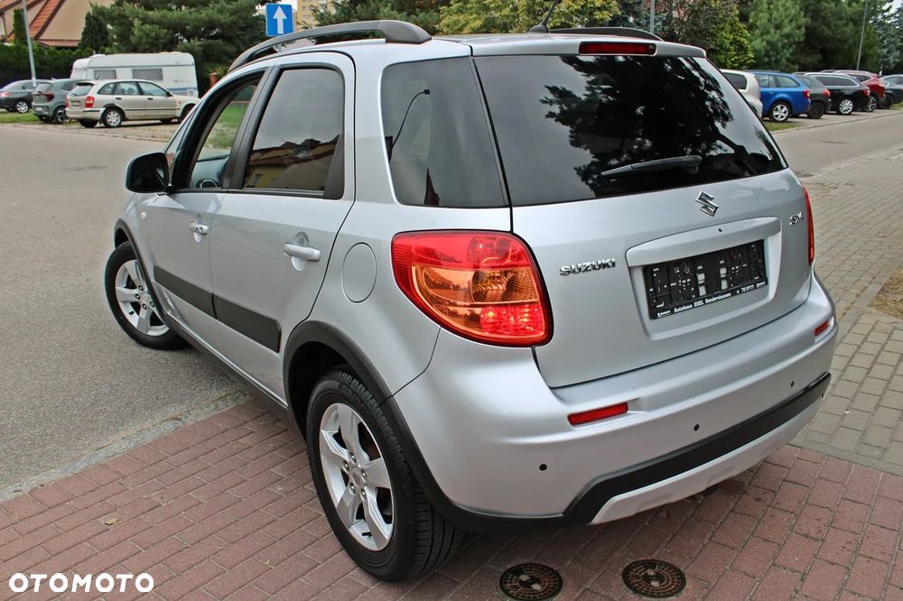 Suzuki SX4 1.6 VVT 4x2 City - 6