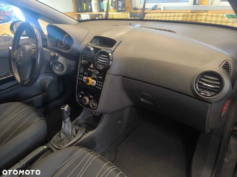 Opel Corsa 1.2 16V EcoFLEX Edition 111 Jahre - 25