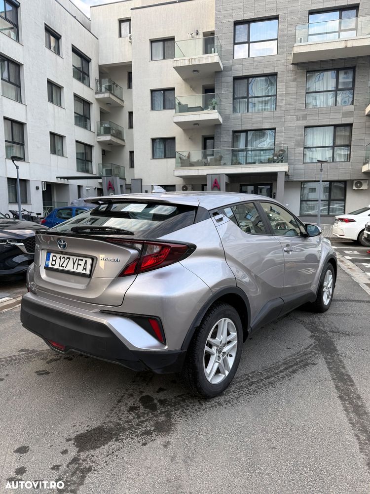 Toyota C-HR - 4