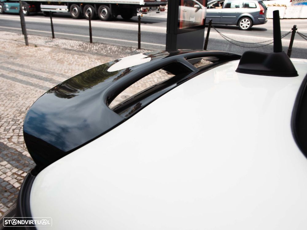 MINI 3 Portas Cooper D - 36