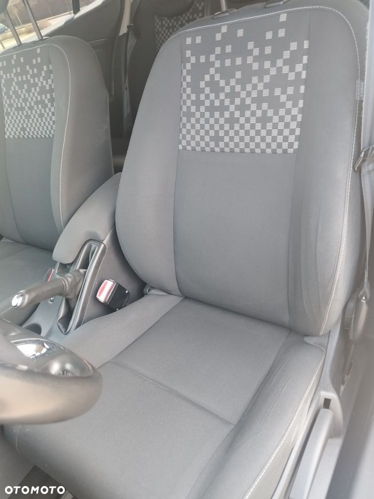 Renault Megane dCi 110 FAP Paris - 24