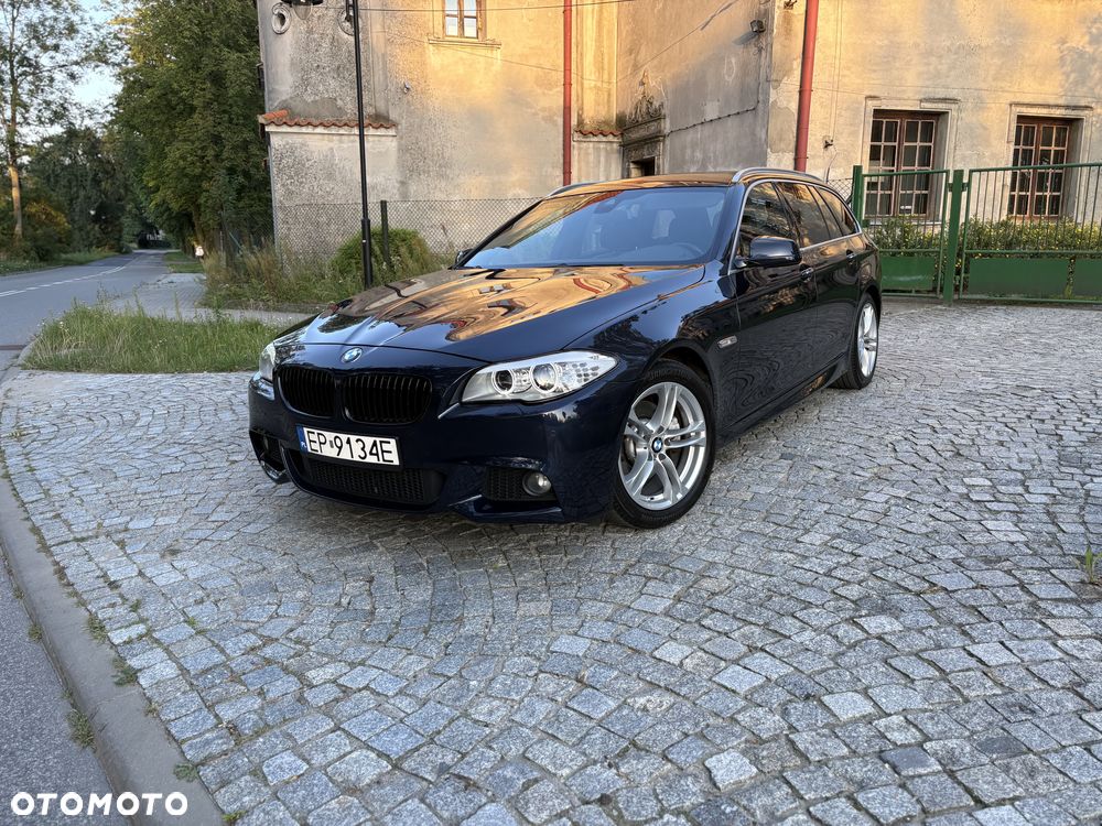 BMW Seria 5 520d Touring - 1