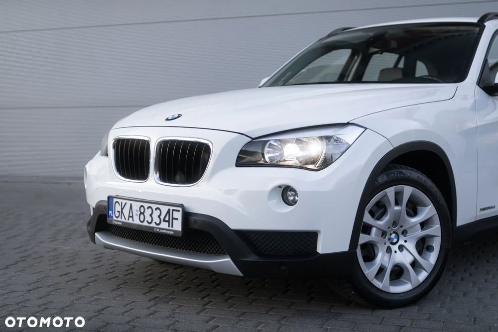BMW X1 xDrive18d - 12