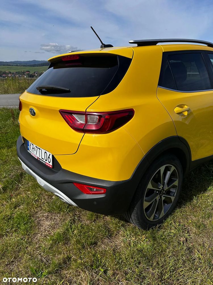 Kia Stonic 1.4 L - 12