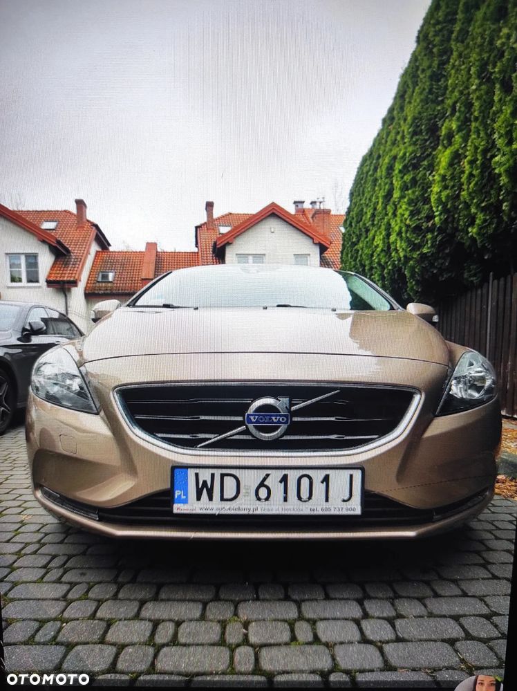 Volvo V40 T4 Base - 3