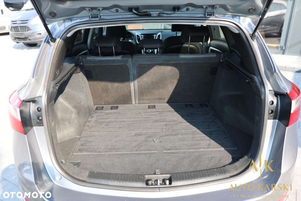 Hyundai i30 - 37