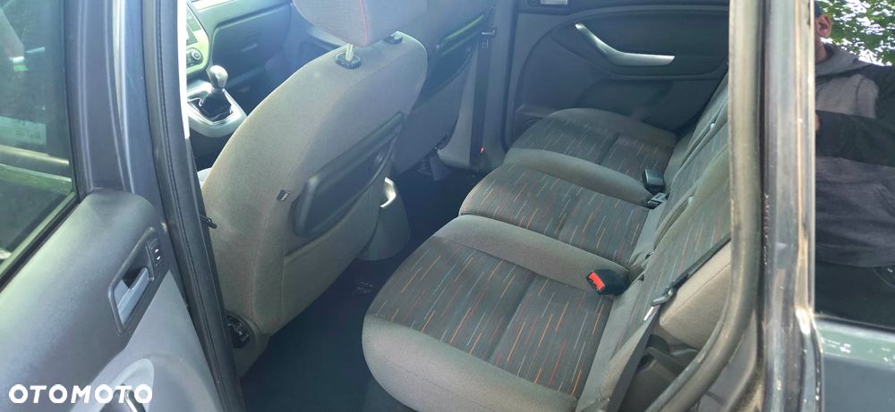 Ford C-MAX 1.6 TDCi DPF Titanium - 7