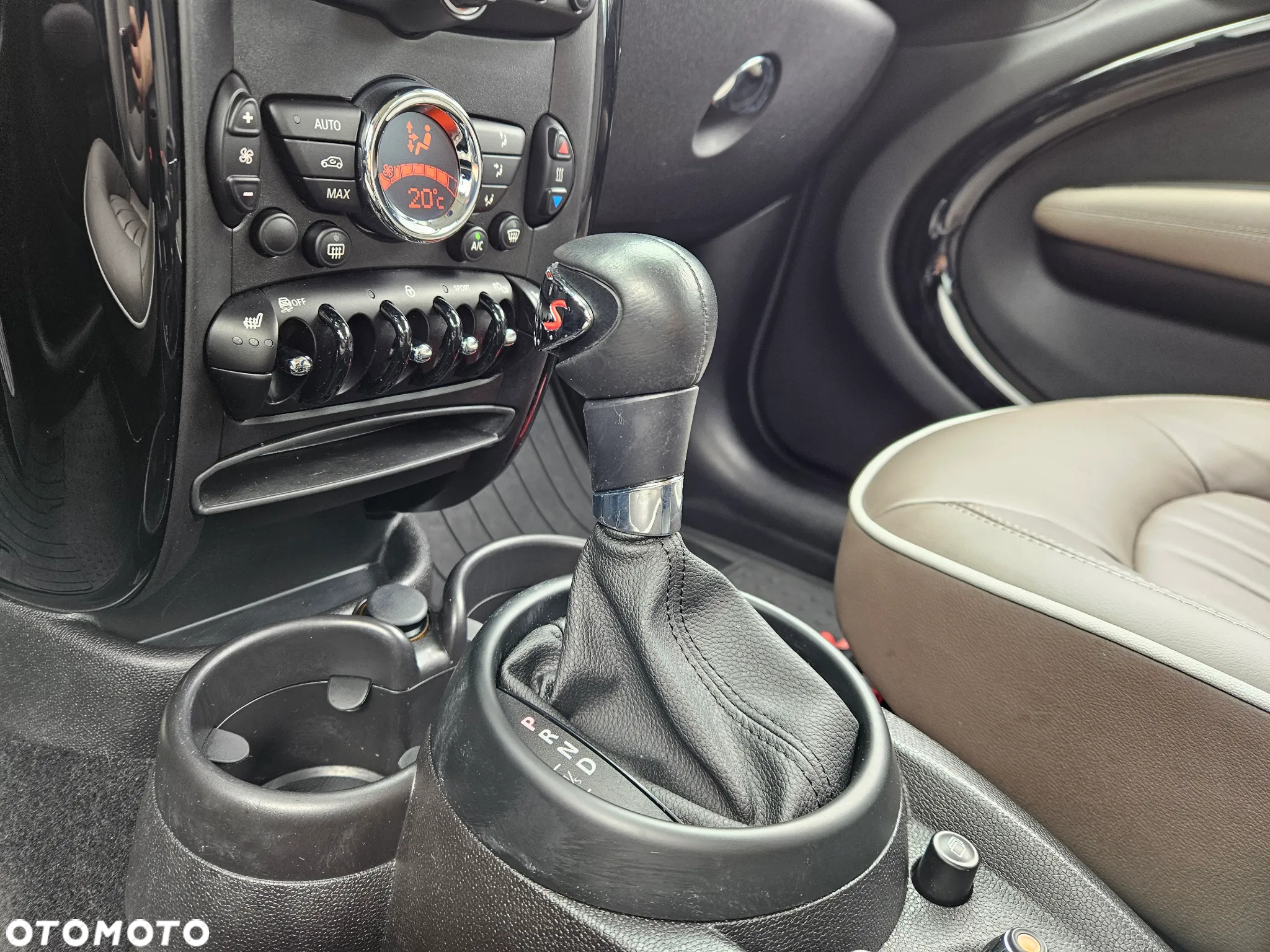MINI Countryman - 32