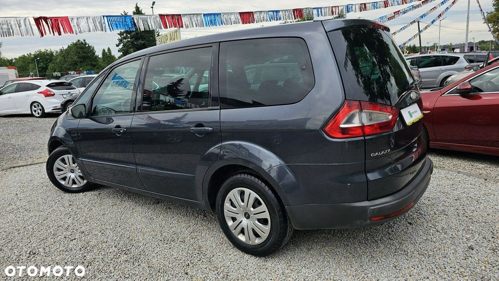 Ford Galaxy - 9