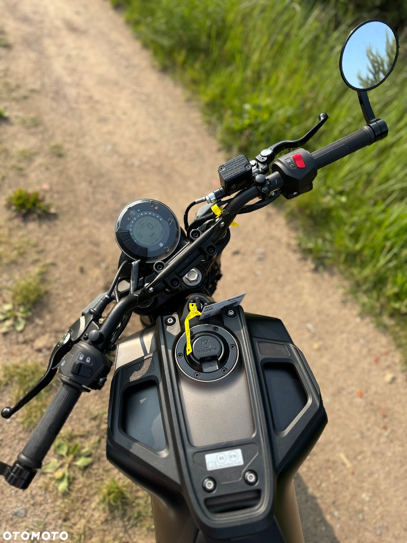 Husqvarna Svartpilen - 7