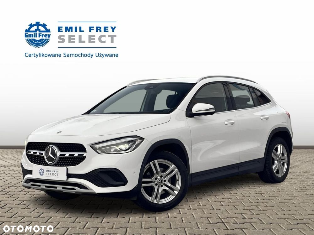 Mercedes-Benz GLA - 2