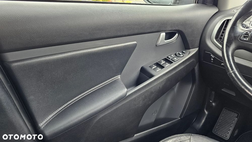 Kia Sportage 2.0 CRDI 2WD Spirit - 15