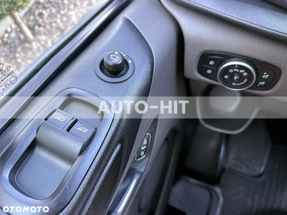 Ford Transit - 24
