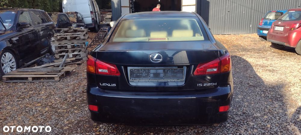 Lexus IS 220 D Prestige - 3