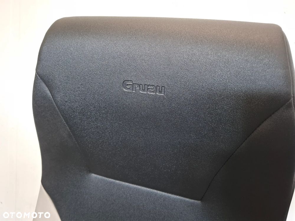 Fotel do karetki obrotowy GRUAU - 2