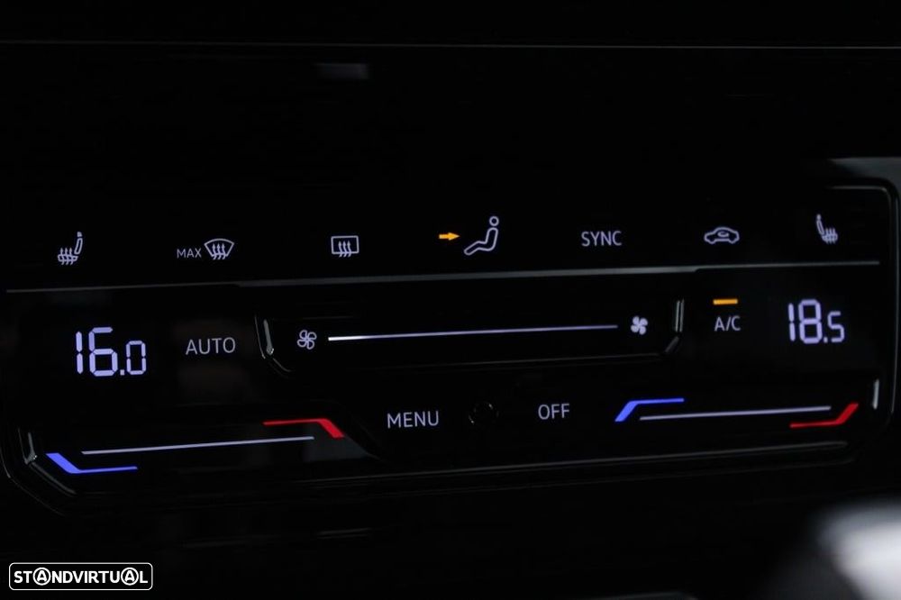 VW Arteon 2.0 TDI R-Line DSG - 29